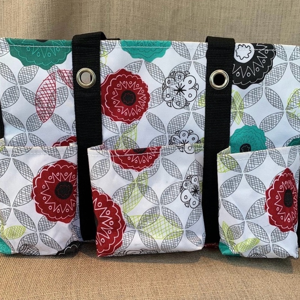 Thirty-One Floral Organizing Utility Tote Bag 🌺